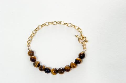 Bracelet Tiger Eye beads with chunky gold chain and gold toggle